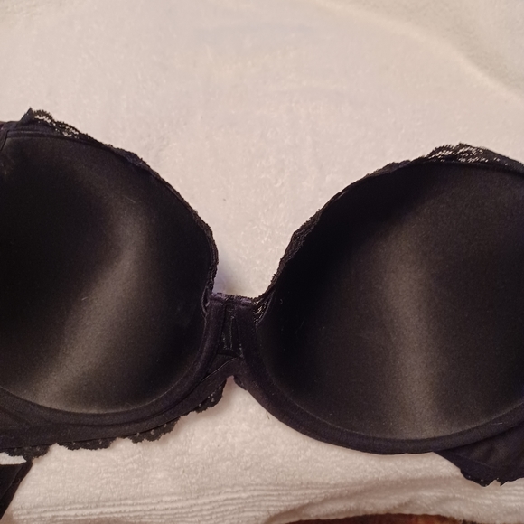 NWT Black Bra 42E (DD) Soft Lace Comfort Straps Back Smoothing - Picture 5 of 8